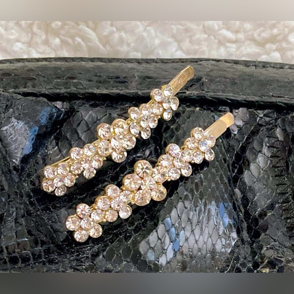Hair pins with flower design Accessories - Flower hair pins